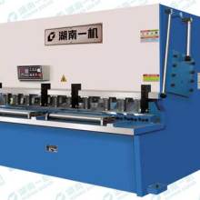  上海金洪機電設(shè)備廠 主營 咬口機,共板法蘭機,