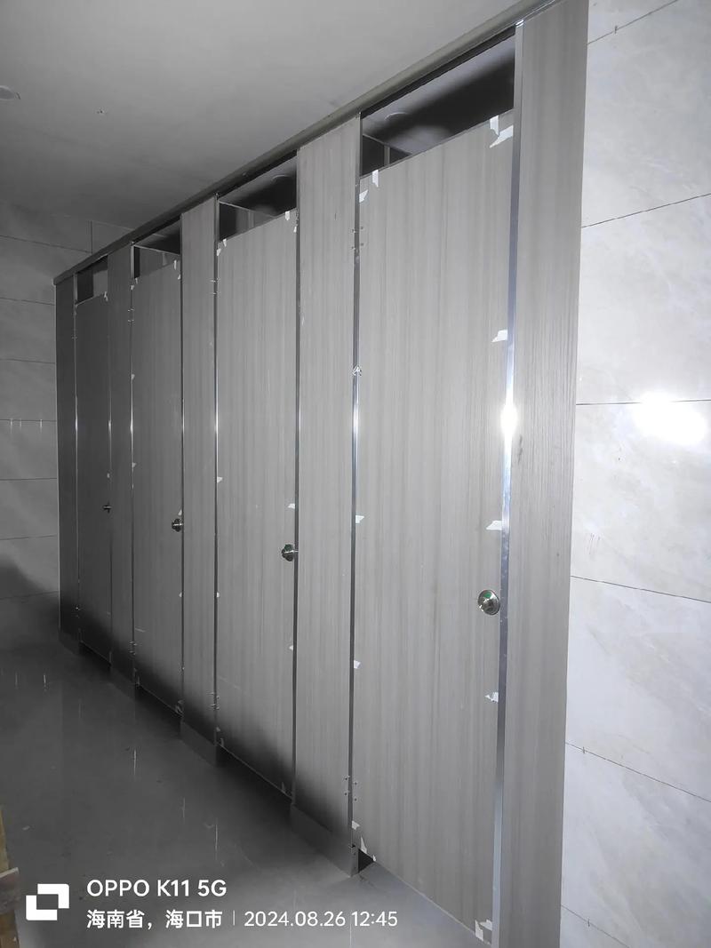 專業(yè)公共衛(wèi)生間隔斷 產品!